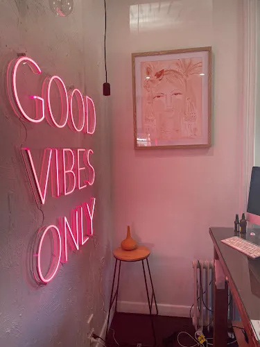 2 - Omnia Beauty Therapy Studio