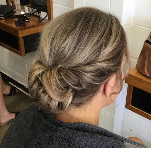 4 - Only Nails & Beauty