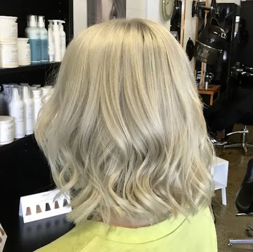 2 - Only Nails & Beauty