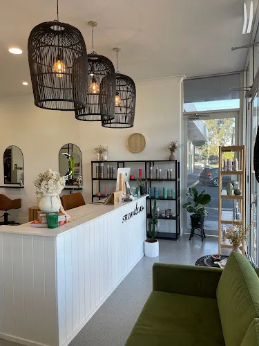 3 - Oohlah-Lah Nails & Waxing