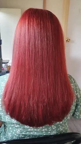 4 - Orana Threadz N Beauty