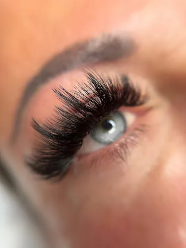 3 - Oro di Kinabalu - Centro estetico specializzato in extension ciglia e Laser a Lugano