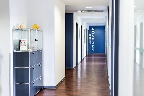 3 - Orthopädisch Unfallchirurgische Praxis | Dr. med. Andreas Dyck