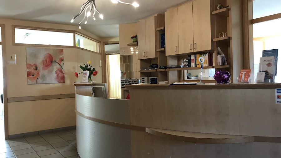 1 - Orthopädische Praxis Portnow