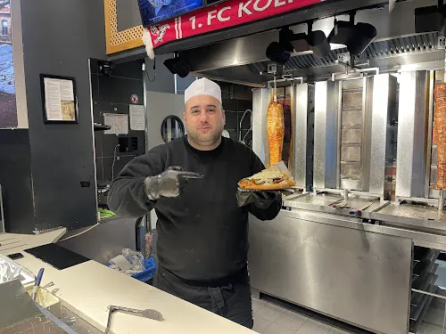 8 - Ossendorfer Kebap & Pizza Haus