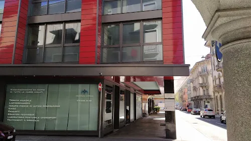 4 - Oynè Salon Lugano