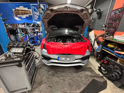 4 - OZ-CAR KFZ-Meisterbetrieb