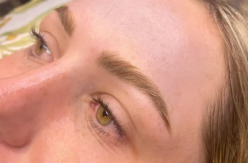 4 - Ozzee Nails & Spa