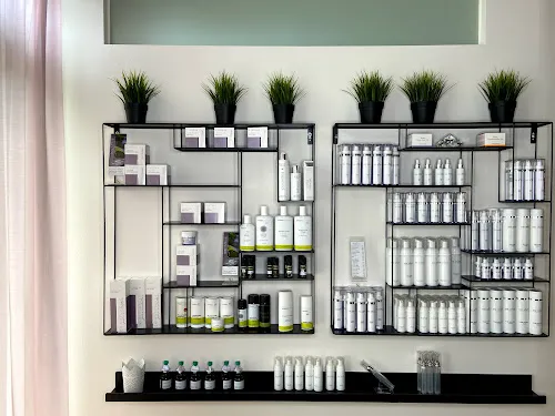 3 - Palmyra Salon & Barbershop