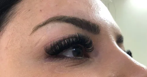 4 - Pandoras Nails Västerås