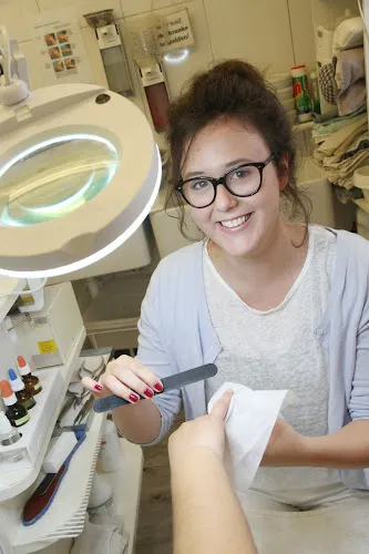 6 - Papillon Nails & Beauty