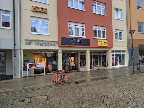 3 - Parfümerie Flair