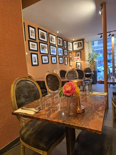 2 - PARIS Doener & Pizza Haus