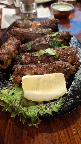 8 - PARIS Doener & Pizza Haus