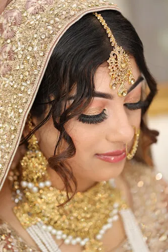 1 - Parveens Beauty Salon