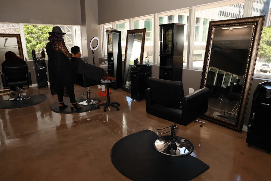 1 - Paynes Beauty Salon