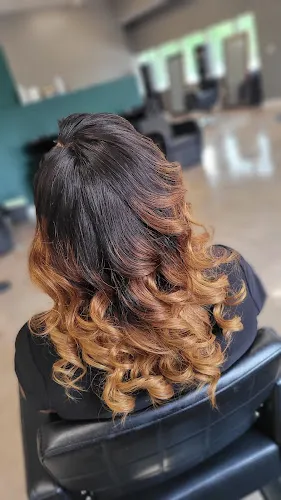 2 - Paynes Beauty Salon