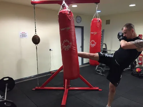 5 - Peakbody Glow Tanning Salon