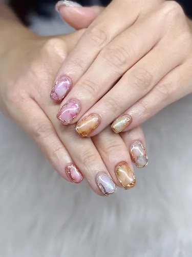 3 - Pearl nails