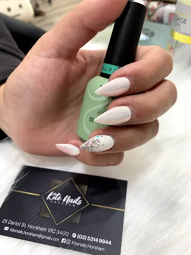 7 - Pebees Hair Design