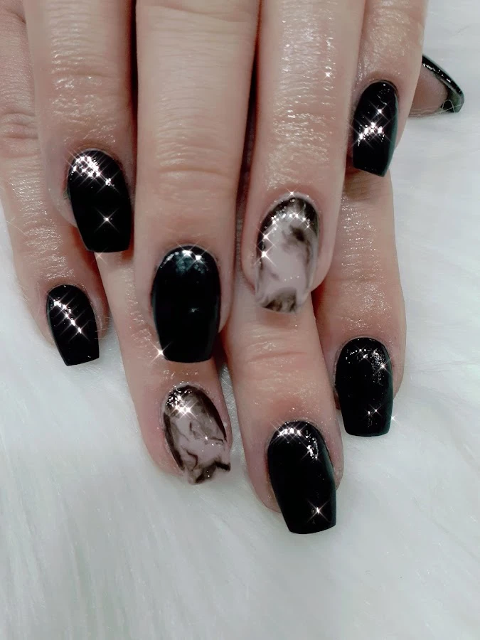 1 - Pebees Hair Design