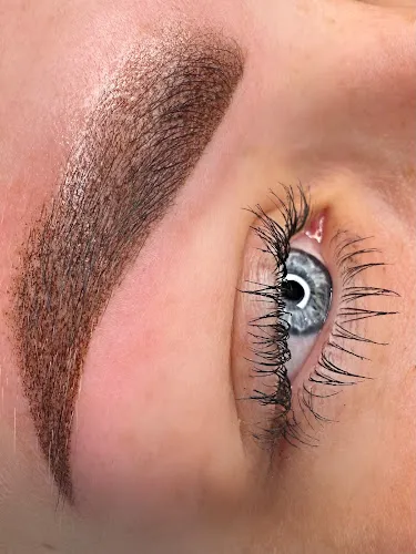 6 - Pedicure en Manicure Christel de Poorter