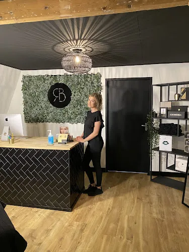 3 - Pedicure en Manicure Christel de Poorter