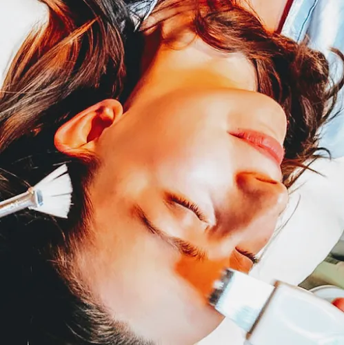 4 - Pedicure Petra LaGrand