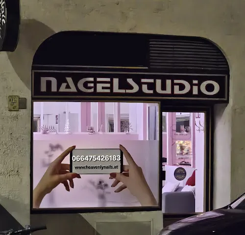 2 - Perfection Hairsalon