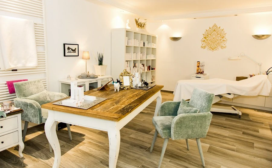 1 - permanent beautiful - Julia Hetzenauer, BSc