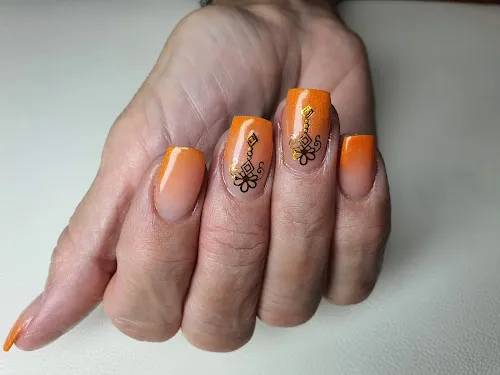 8 - Pezis Nagelwelt... Deine Welt für Hand und Fuß