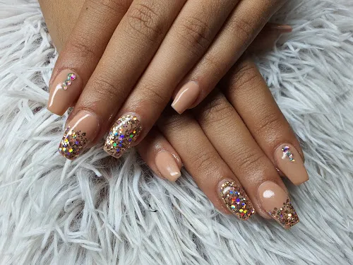 5 - Pezis Nagelwelt... Deine Welt für Hand und Fuß