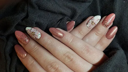 2 - Pezis Nagelwelt... Deine Welt für Hand und Fuß