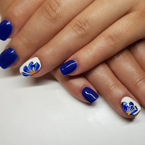 3 - Pezis Nagelwelt... Deine Welt für Hand und Fuß