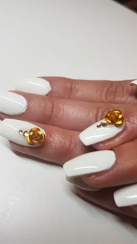 7 - Pezis Nagelwelt... Deine Welt für Hand und Fuß