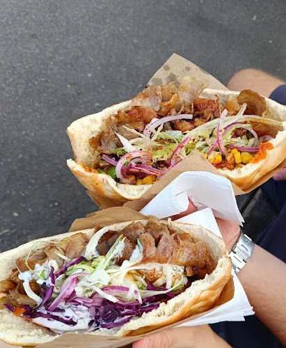 3 - Pinar Food&Drink