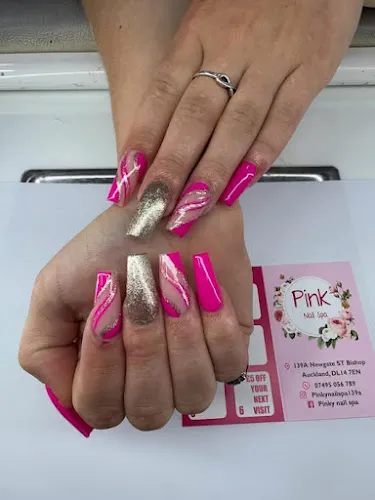 2 - Pinky Nail Lux