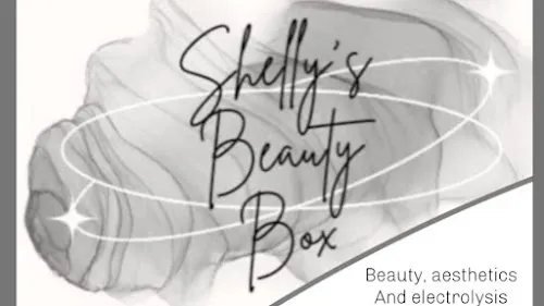 2 - Pinx Beauty & Tanning