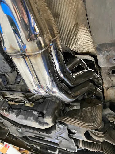 8 - Plaza Tire & Auto