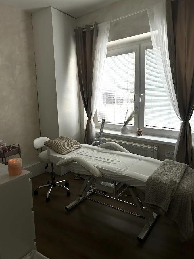 1 - Pánské kadeřnictví a damske