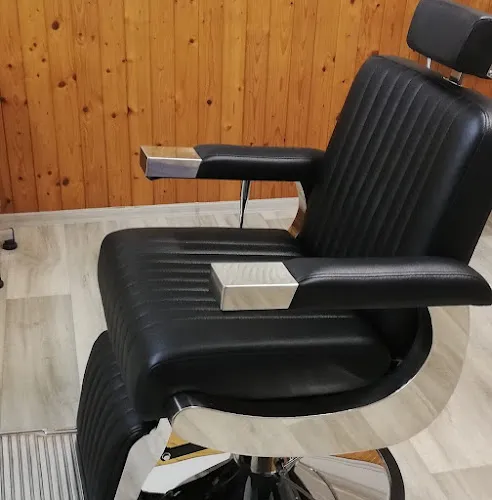 7 - Pánské kadeřnictví - Kadeřnické studio