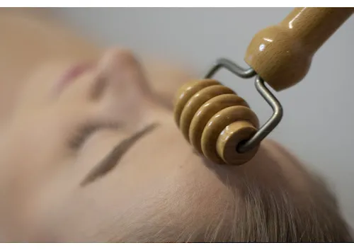 8 - Pánské kadeřnictví L&M&K 3.patro 322