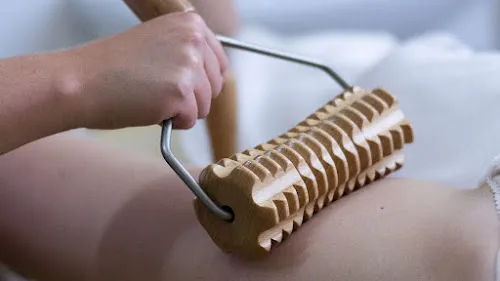 2 - Pánské kadeřnictví L&M&K 3.patro 322