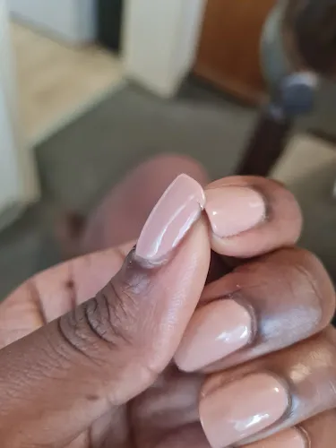 7 - Poings Nails - American Style