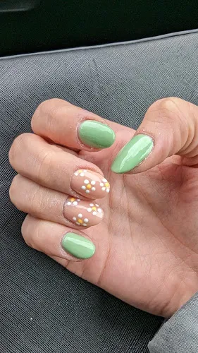 8 - Poings Nails - American Style