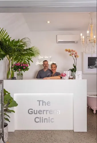 4 - Polishd Beautique Crestwood