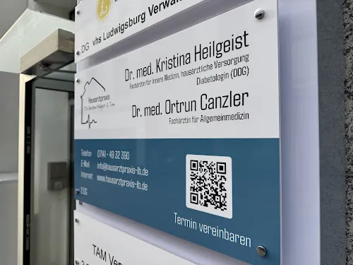 3 - Praxis Dr. med. Alexander Pfähler und Dr. med. Christina Renz