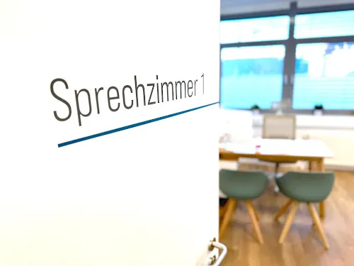 4 - Praxis Dr. med. Alexander Pfähler und Dr. med. Christina Renz