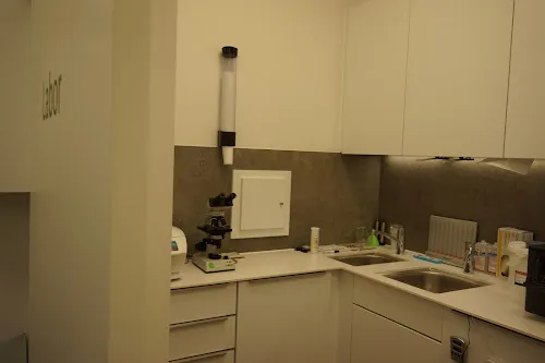 7 - Praxis Dr. med. Darius Umlas