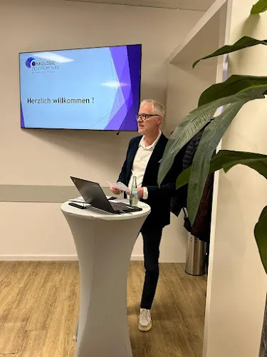 1 - Praxis Dr. med. H. Daneschwar